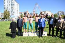 19.Uluslararası Turgut Özal Karakucak Güreşleri Renkli Ve Coşku Dolu Bir Törenle Başladı