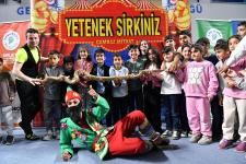 Cambaz Mithat ‘Yetenek Sirkiniz’ Gösterisi Renkli ve Heyecanlı Anlara Sahne Oldu