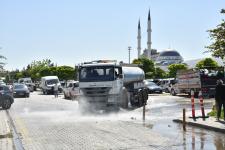 Temizlik Hizmetleriyle, Yeşilyurt’un Temiz Ve Düzenli İmajı Korunuyor