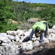 Başkan Geçit, “Mahallelerimizi Daha Estetik ve Güvenli Hale Getiriyoruz”