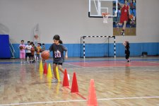 Yeşilyurt Belediyesinin Basketbol Kursu, Miniklere Neşe Ve Enerji Getiriyor!