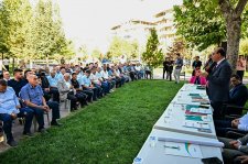 ‘Vatandaş Soruyor, Başkan Cevaplıyor’ Toplantısında Malatya’nın Geleceğine Dair Umut Dolu Mesajlar Verildi