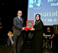 Yeşilyurt’ta “Şiir Ve Müzik Dinletisi” Sanatseverlerden Tam Not Aldı!