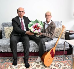 Başkan Geçit’ten Halk Ozanı Abuzer Aşkınses’e Vefa Ziyareti!