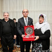 Başkan Geçit’ten Dört Kuşağın Bir Arada Yaşadığı Aileye Ziyaret!