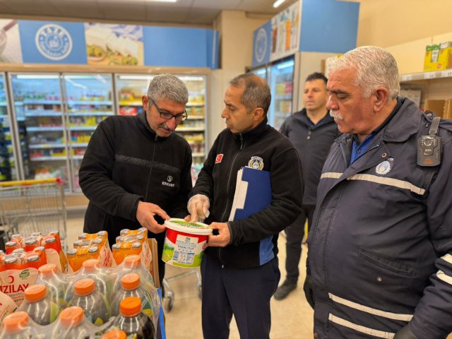 Yeşilyurt’ta Zabıta, Yılbaşı Öncesi Denetimleri Artırdı