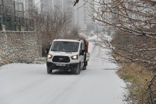 Yeşilyurt’ta Karla Mücadele Aralıksız Sürüyor!