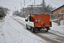 Yeşilyurt Belediyesi Karla Mücadele Ekiplerinden Kesintisiz Hizmet! 