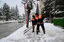 Yeşilyurt Belediyesi Karla Mücadele Ekiplerinden Kesintisiz Hizmet! 