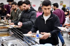 Yeşilyurt Belediyesi’nden İnönü Üniversitesi Yaşam Merkezi’nde Gönül Sofrası!