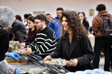 Yeşilyurt Belediyesi’nden İnönü Üniversitesi Yaşam Merkezi’nde Gönül Sofrası!