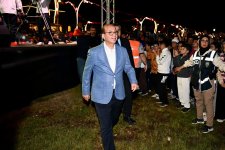 Yeşilyurt’ta Gönülleri Buluşturan Gece: Celal Karatüre Konseri Büyük İlgi Gördü