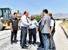 Başkan Geçit; “Yeşilyurt'ta Kırsal Mahallelerin Ulaşım Konforu Artıyor”