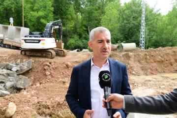 BAŞKAN ÇINAR, YAKINCA İLE MOLLAKASIM ARASINDAKİ DERE ISLAH VE YOL YENİLEME ÇALIŞMALARINI İNCELEDİ